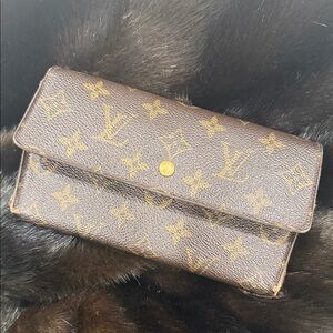 Louis Vuitton Monogram Canvas Wallet in Brown with Gold Accents